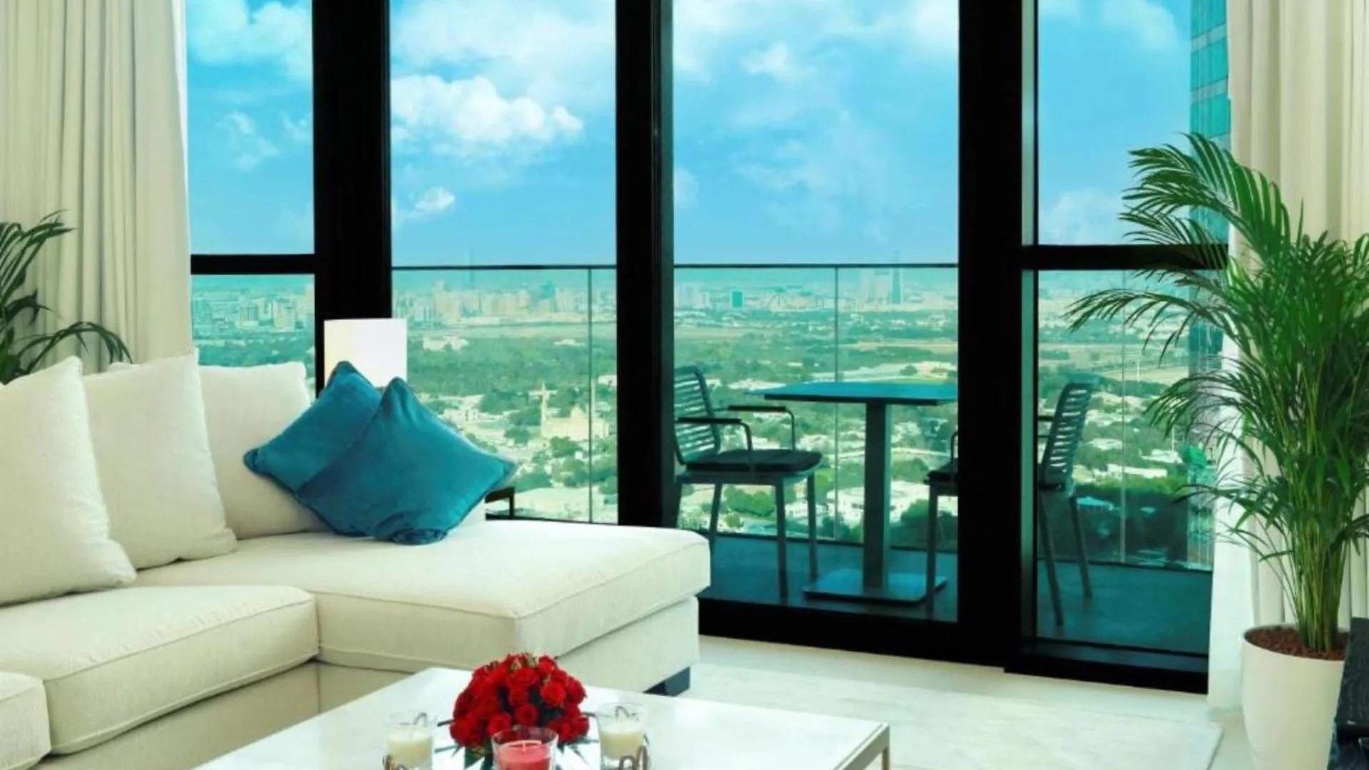 Elegant Apartment With Direct Access To Dubai Mall