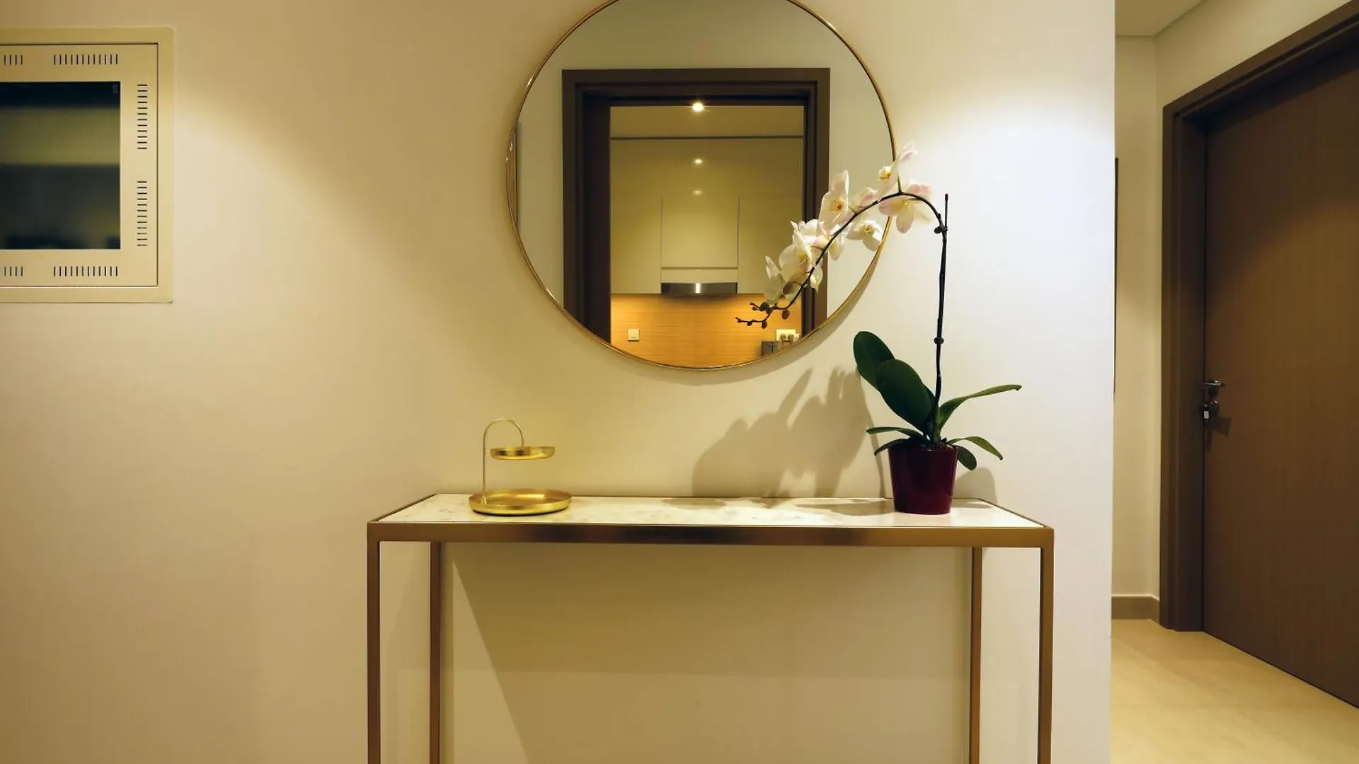 Elegant Apartment With Direct Access To Dubai Mall